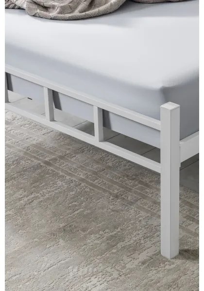 ORMEL fém kétszemélyes ágy, 120x200 cm, fehér, 120 kg teherbírás