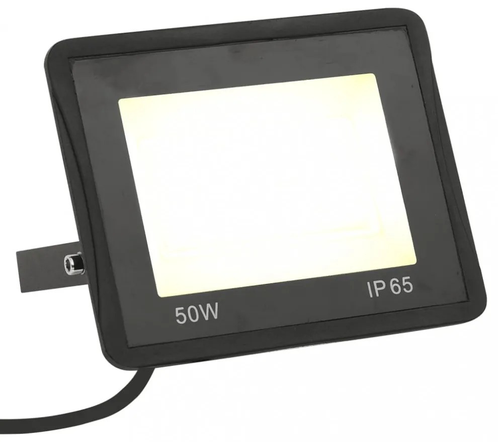 2 db meleg fehér fényű LED-es reflektor 50 W