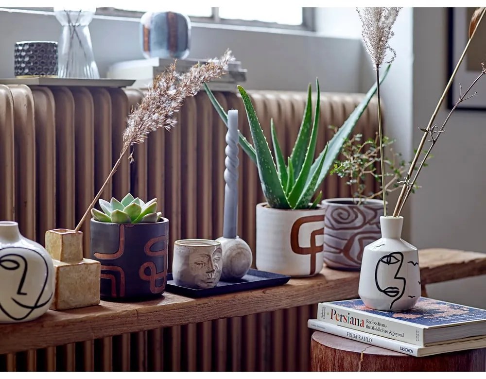 Terrakotta kézzel készített kaspó ø 12 cm Lija – Bloomingville