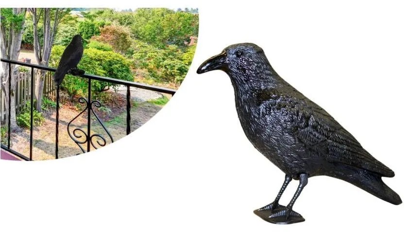 Galambriasztó műanyag holló