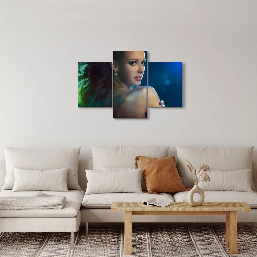 Kép - Egy fiatal nő képe (90x60 cm)