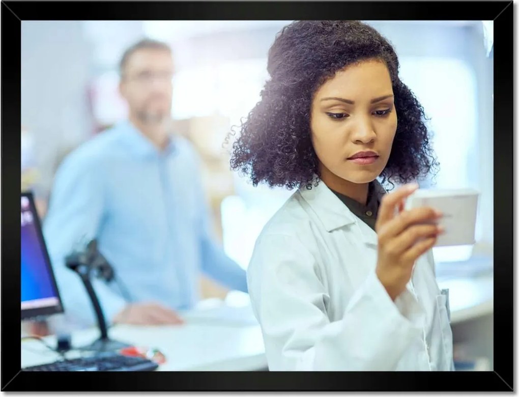 Plakátok keretben 40x30 Gyógyszerész tabletta