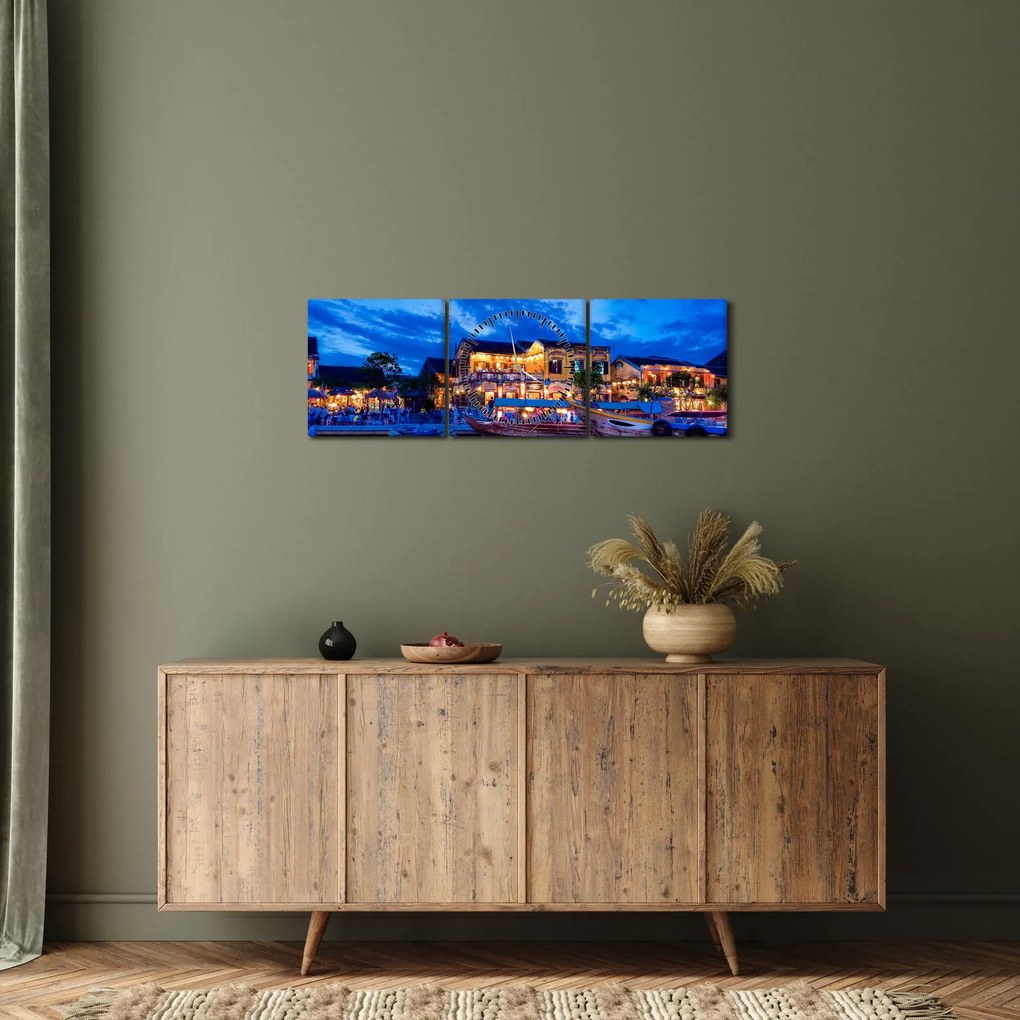 Egy kép Hoi An éjszakai városáról, Vietnam (órával) (90x30 cm)