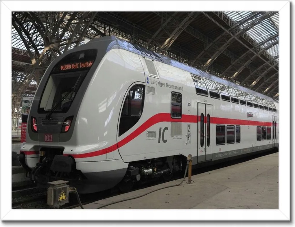 Poszterek keretben 40x30 Vonat az állomáson