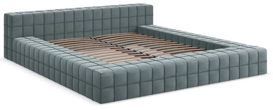 Világoskék kárpitozott franciaágy ágyráccsal 140x200 cm Akela – Makamii