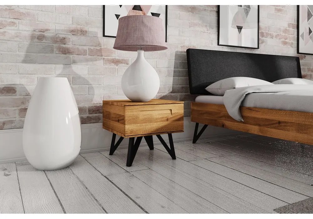 Tölgyfa éjjeliszekrény Golo - The Beds