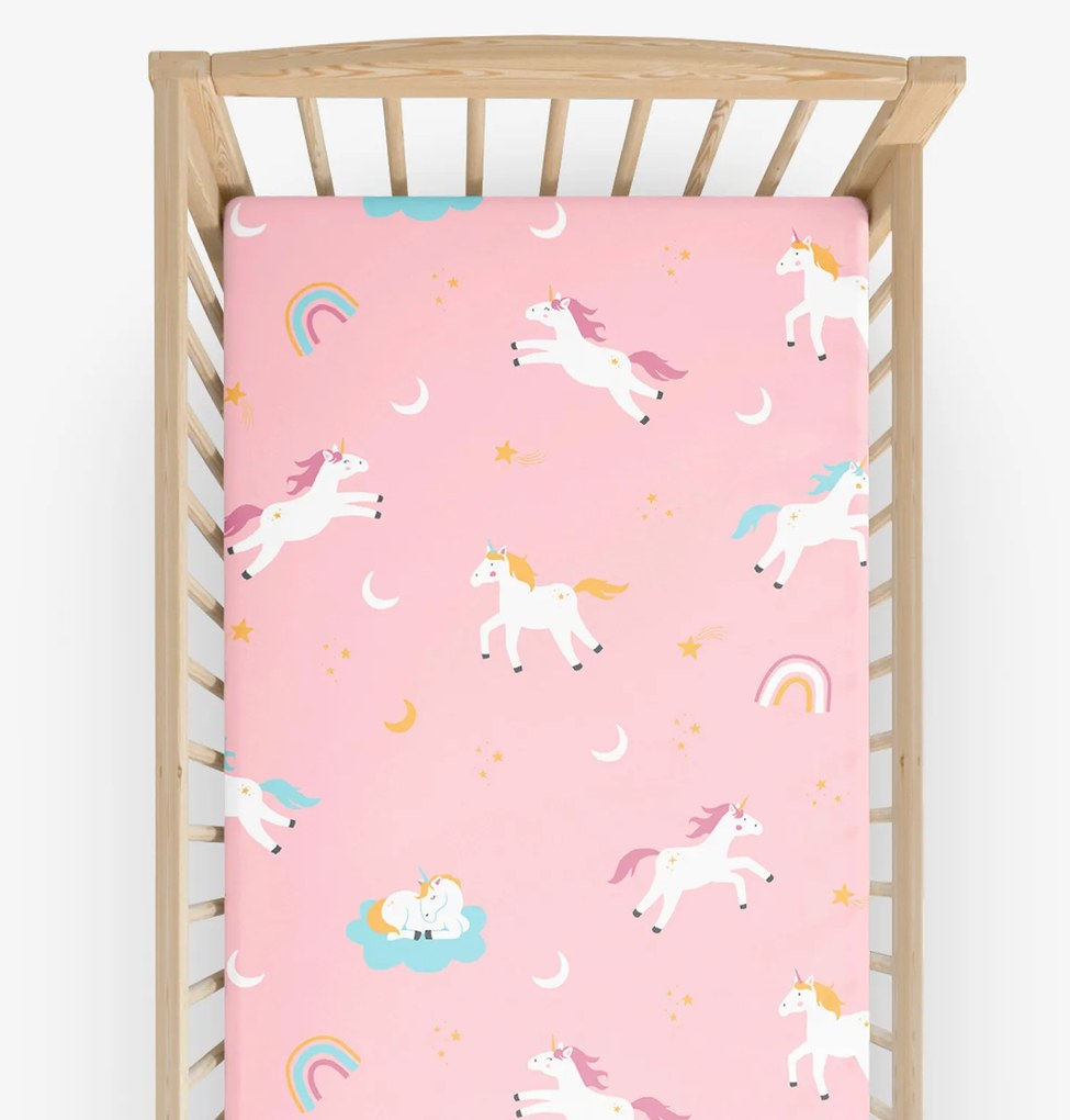 Goldea gyermek gumis pamut lepedő kiságyba - vidám egyszarvúak 60 x 120 cm