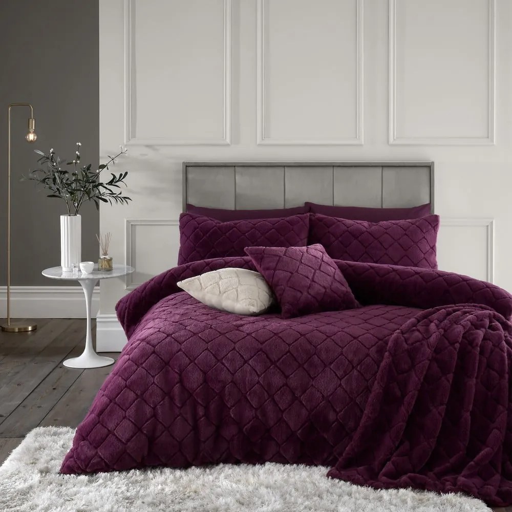 Black Friday - Borvörös kétszemélyes mikroplüss ágyneműhuzat 200x200 cm Cosy Diamond – Catherine Lansfield
