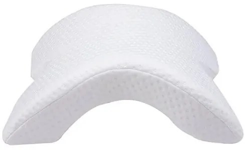 Ergonómikus párna ív alakban formázva