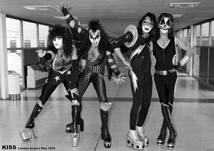 Plakát Kiss- London Airport, May 1975