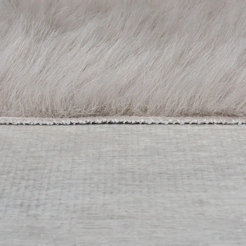 Barna szintetikus szőrme szőnyeg 80x150 cm Alpine Faux Fur – Flair Rugs