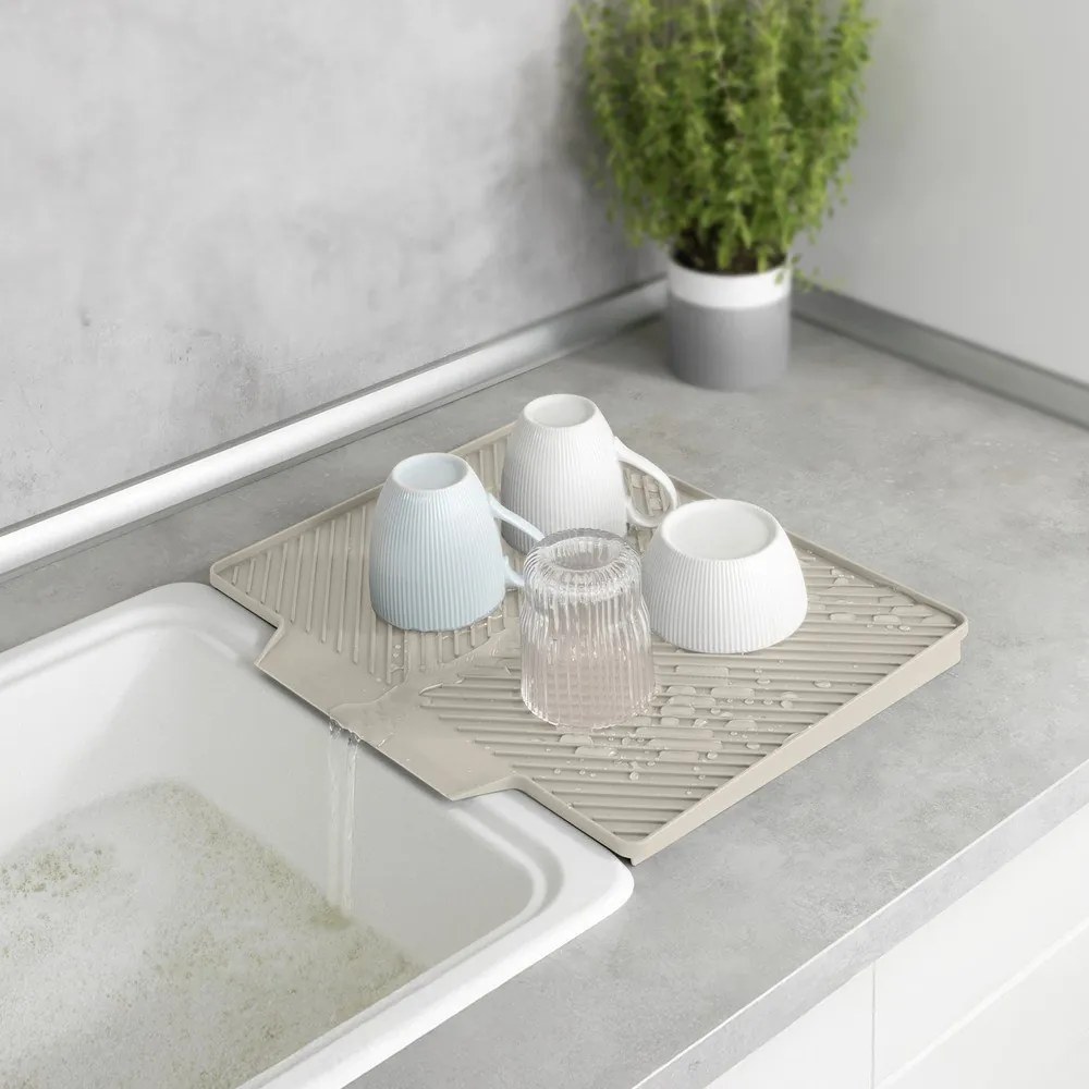 Bézs műanyag edénycsepegtető alátét 34x40 cm Nelia – Wenko