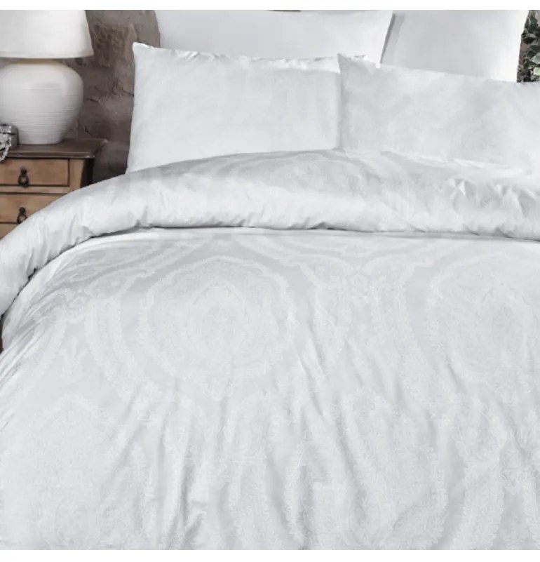 EMI Benard fehér ágyneműhuzat, A standard egyszemélyes ágy szett tartalma: 1x 140x200 + 1x 70x90