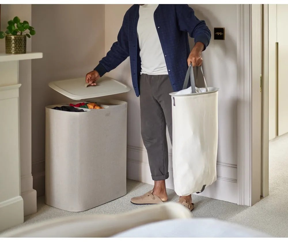 Bézs textil szennyeskosár 90 l Tota Trio – Joseph Joseph