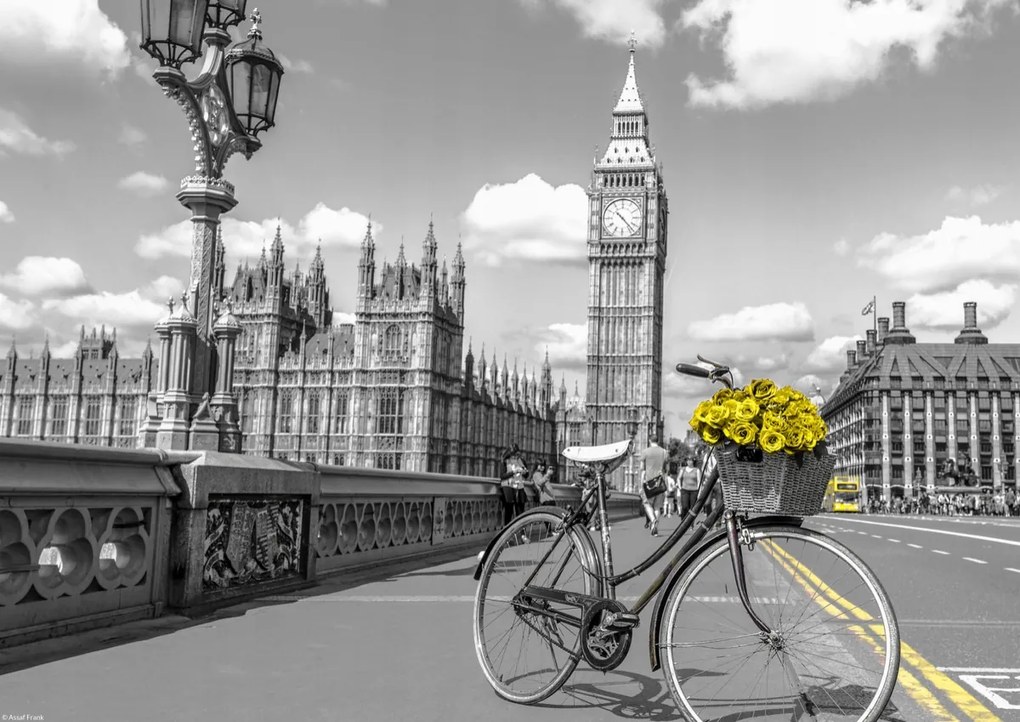 Poszter 42x29,7cm Kerékpár virágcsokorral a Westminster hídon, Assaf