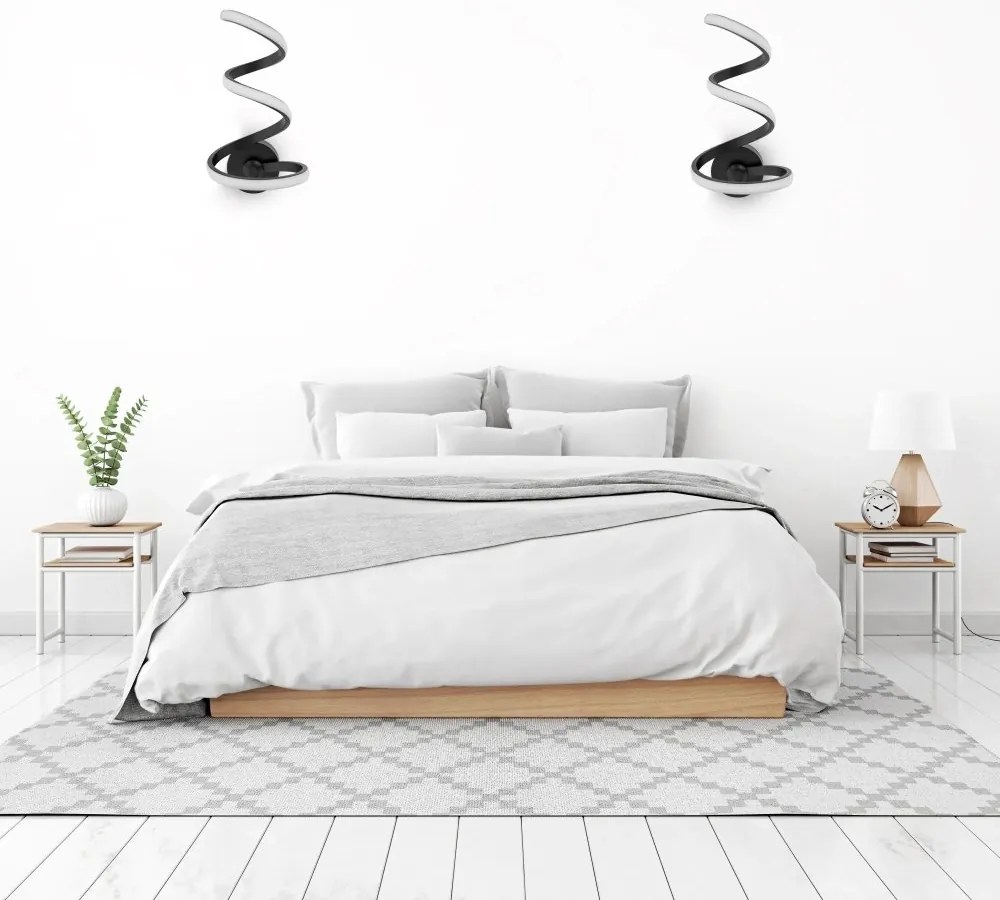 Stílusos lámpatest modern dizájnnal arany