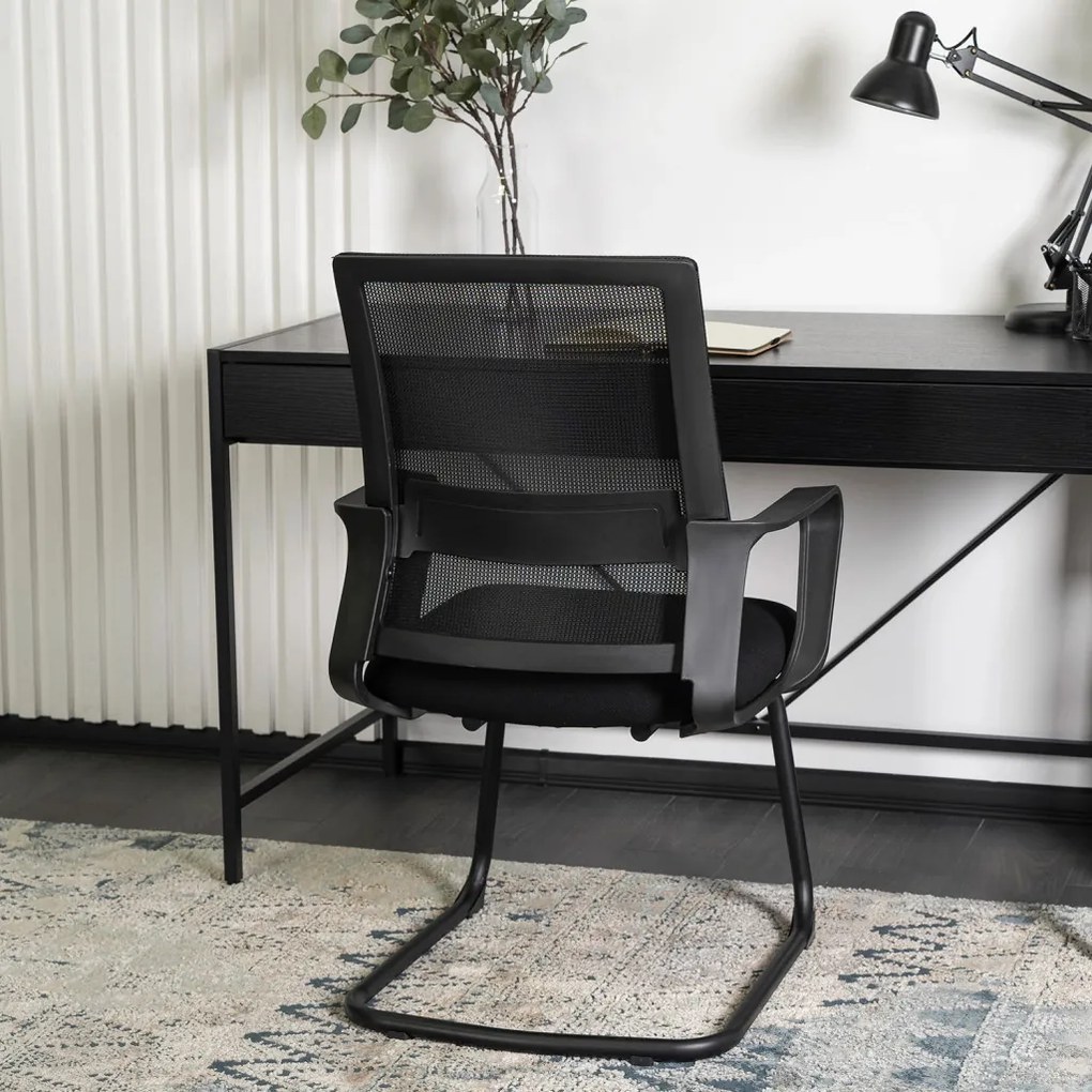 Étkezőszék Fekete Színben. TAMMY