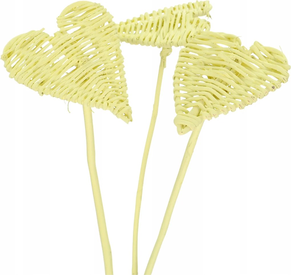 Dekoratív szív a csúcson krémszínű, természetes kiegészítő a nádcsokrokhoz