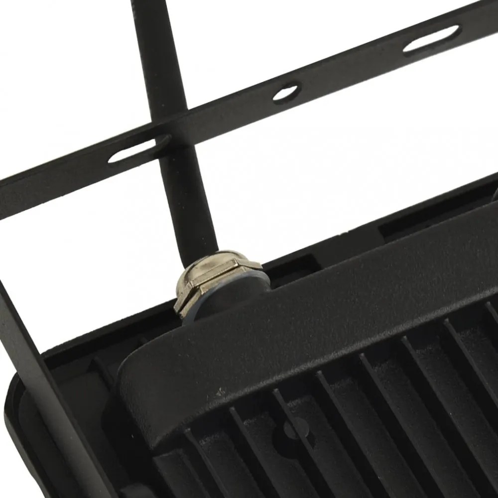2 db meleg fehér fényű LED-es reflektor 50 W