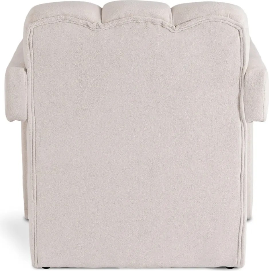 Fotel krém színben. BENDER