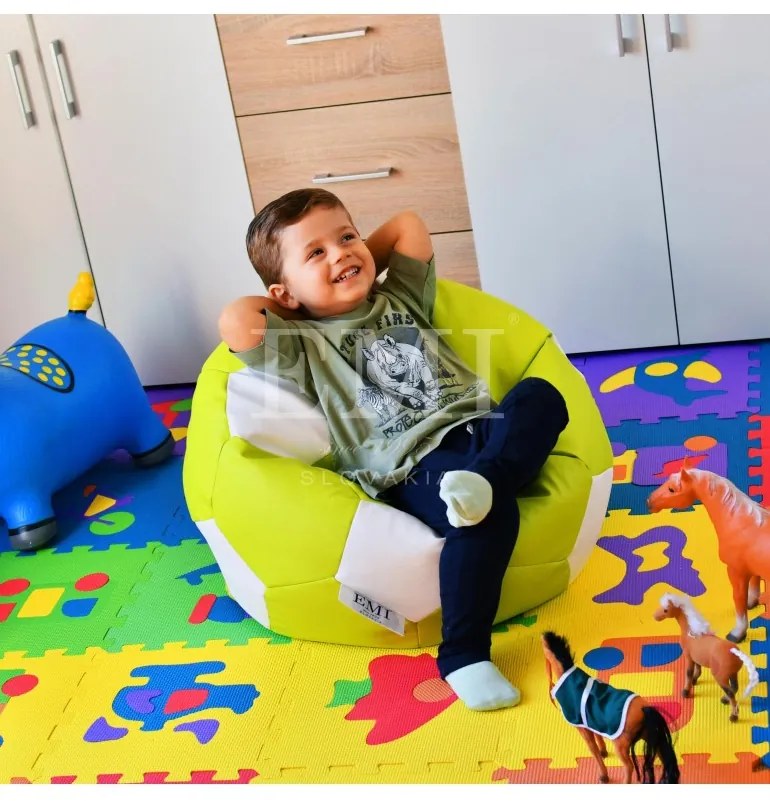 EMI focilabda mintás limezöld-fehér műbőr babzsákfotel