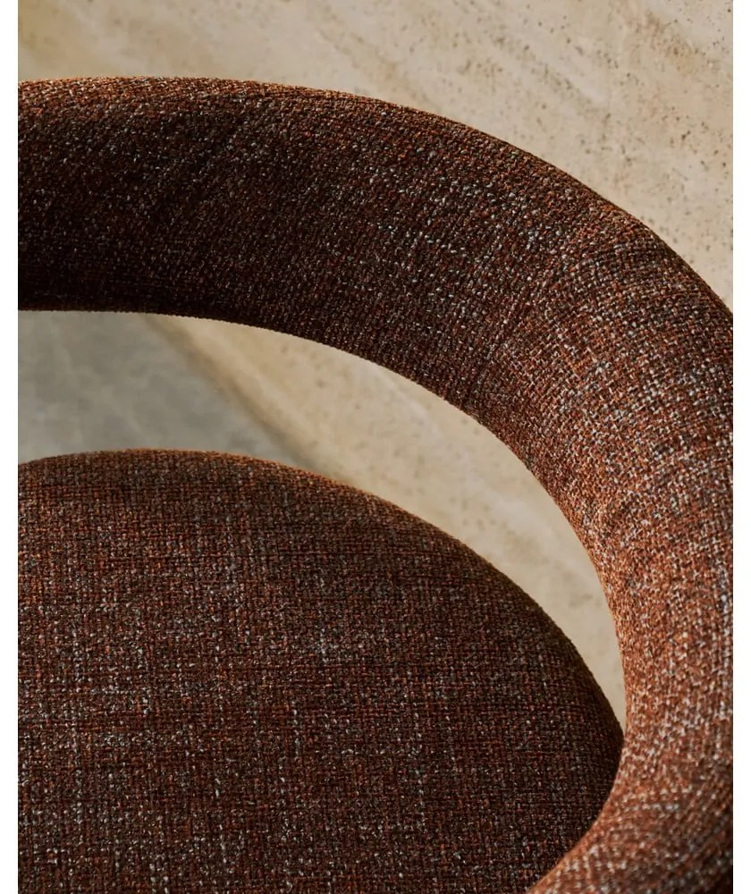 Barna kőrisfa karfás étkezőfotel Granite – Kave Home