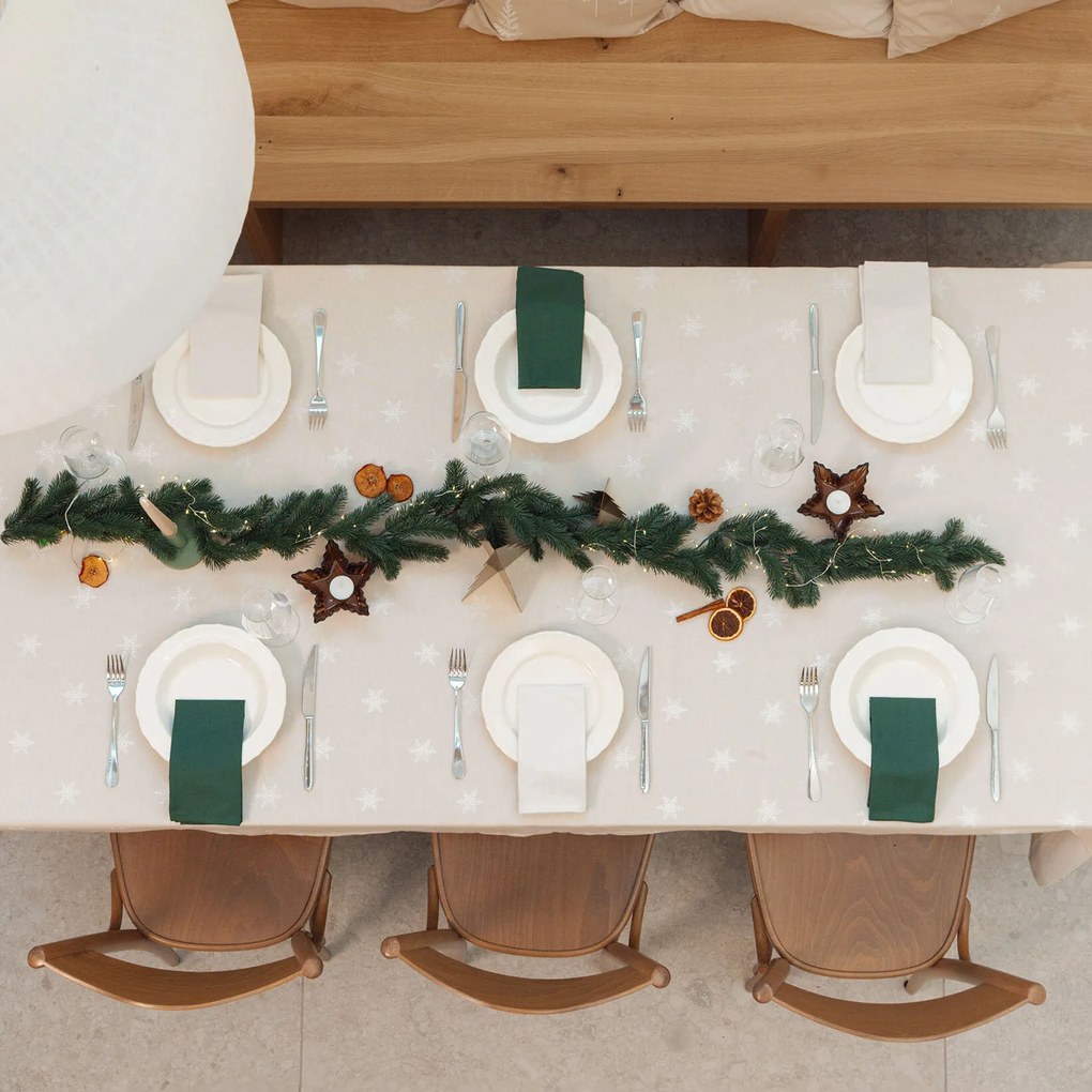 Goldea szögletes terítő natura - hópelyhek természetes alapon 120 x 140 cm