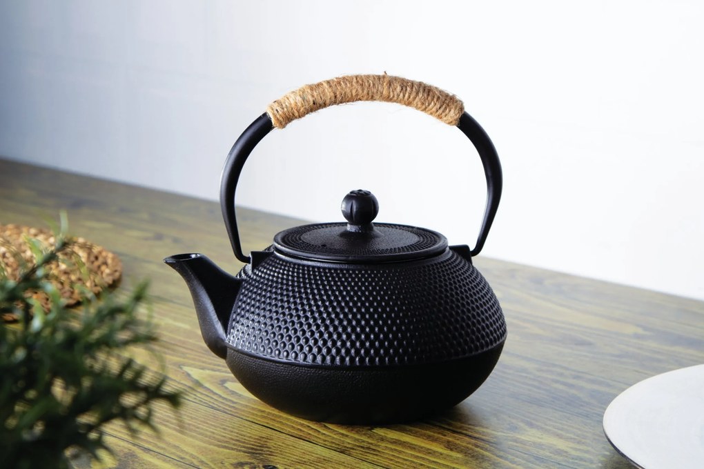 Matt fekete öntöttvas teáskanna szűrővel 1200 ml Berlinger Haus Matte Black