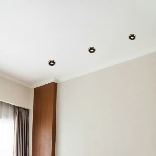 3 darabos TOBBY süllyesztett mennyezeti lámpa 1xGU10/20W/230V, Ø 11,5 cm, tölgy/fekete