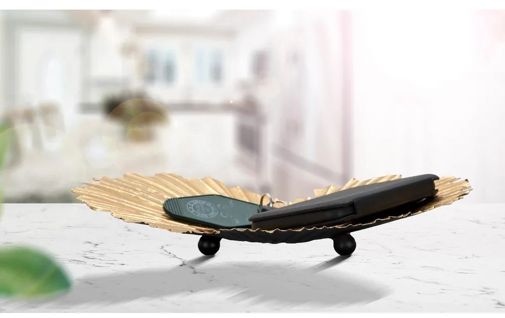 Fém dekoratív tál 29x25 cm Heart – Mauro Ferretti