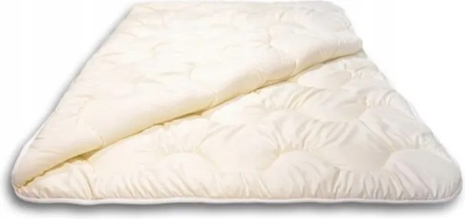 Négyévszakos Paplan 180X200CM Ekrü Puha Meleg Antiallergén Pl