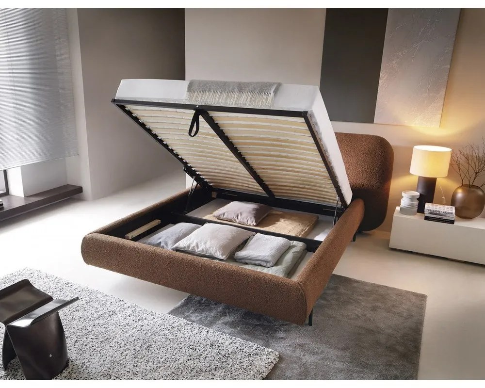 Terrakotta színű kárpitozott ágyneműtartós franciaágy ágyráccsal 180x200 cm Pointt – ELTAP