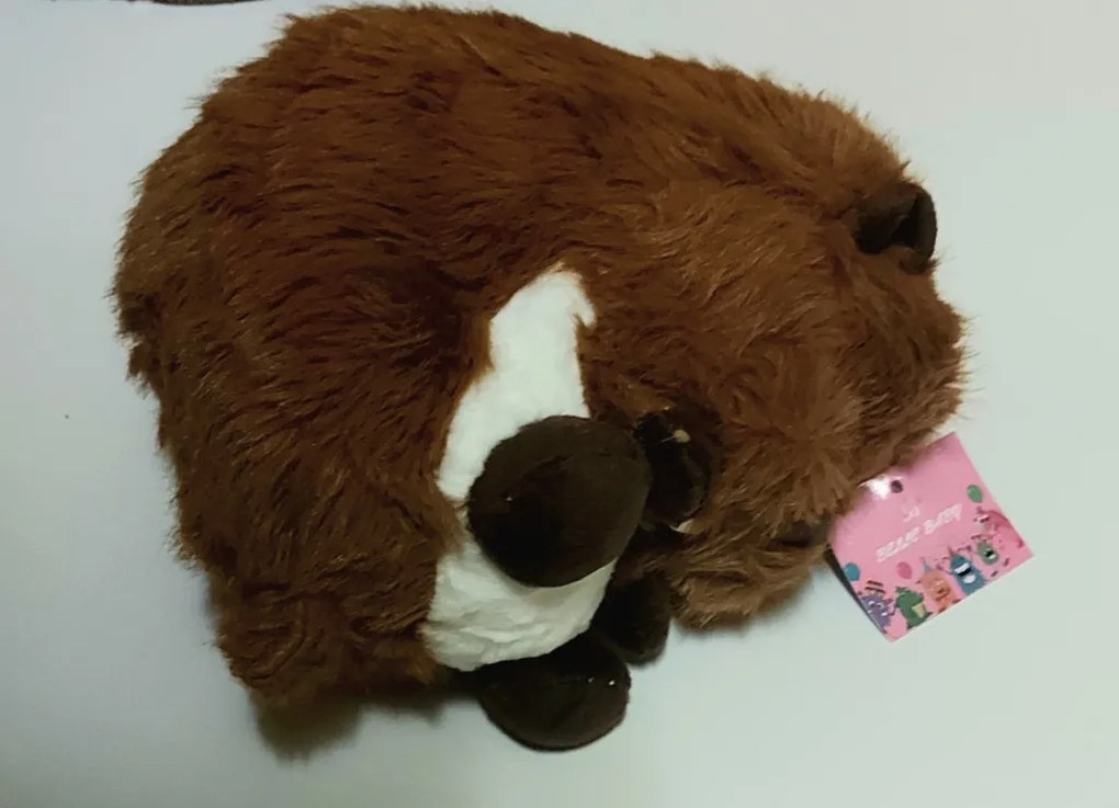 Élethű plüss hód, barna 24 cm
