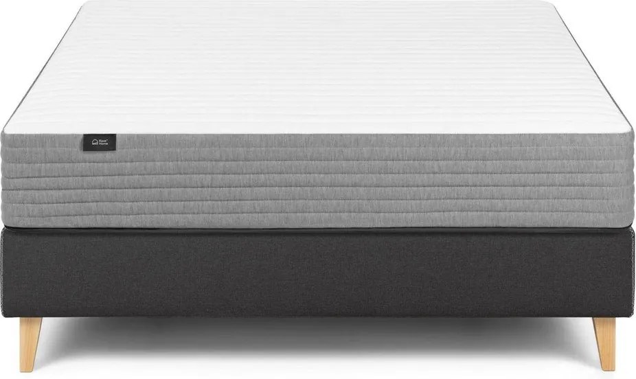 Kemény antiallergén-hőszabályozó rugós matrac 150x200 cm Juno – Kave Home
