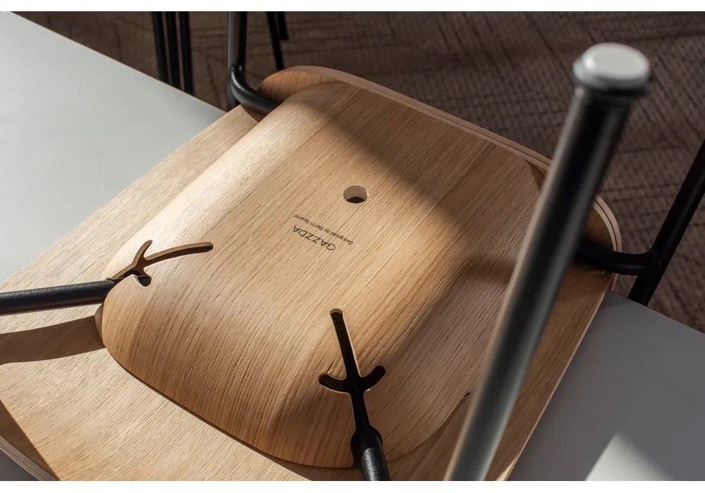 Barna-konyakbarna rakásolható étkezőszék szett 2 db-os diófa dekorral Book – Gazzda