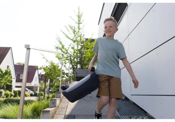 OSANN - LUX Isofix i-Size autós ülésmagasító 126-150 cm Universe szürke