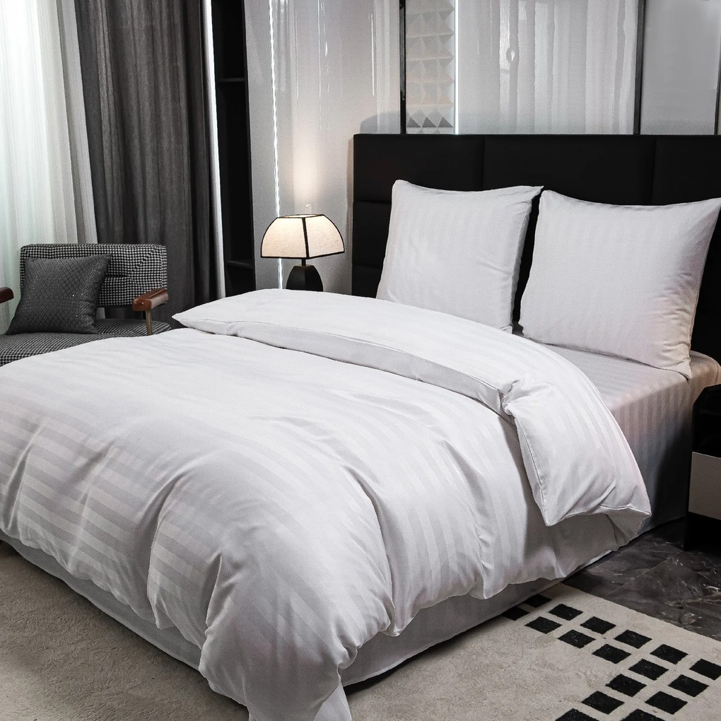 JASMINE mikroszálas szállodai ágyneműhuzat, fehér – 2 cm-es csíkos Ágyneműhuzat mérete: 2 db 70 x 90 cm | 200 x 220 cm