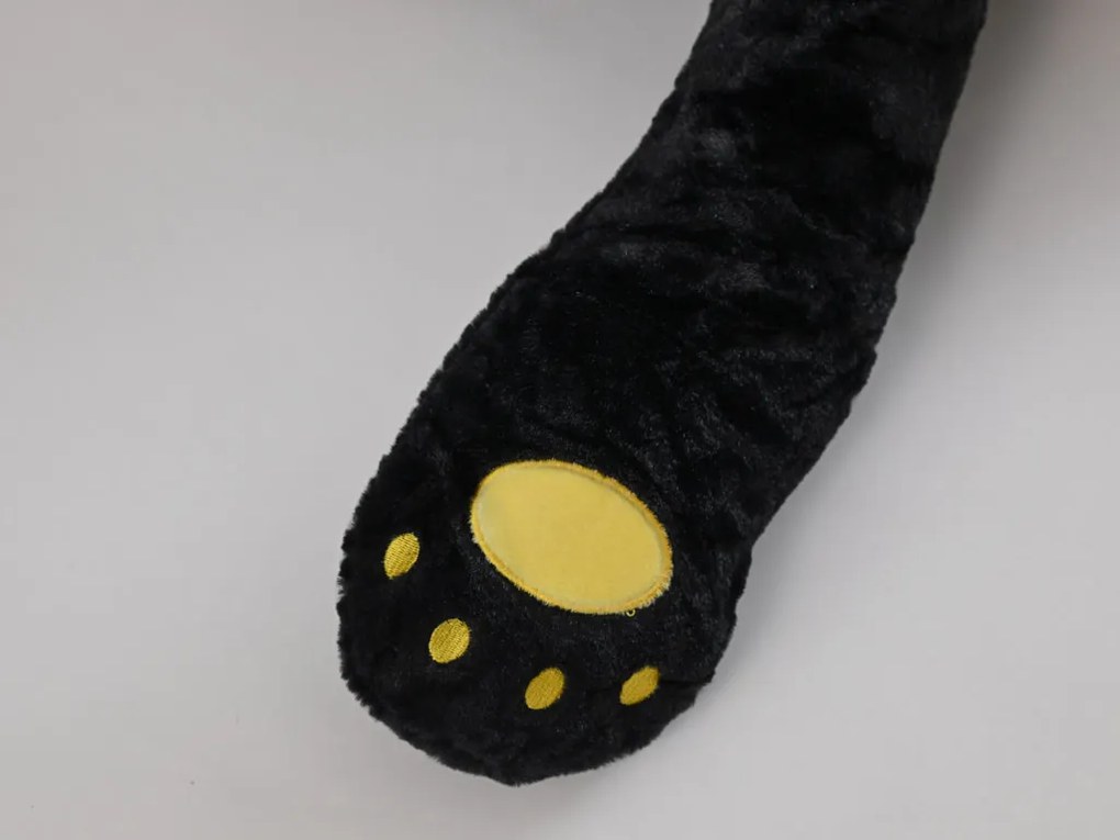 Plüss fekete-fehér PANDA rózsaszín babatakaróval belül