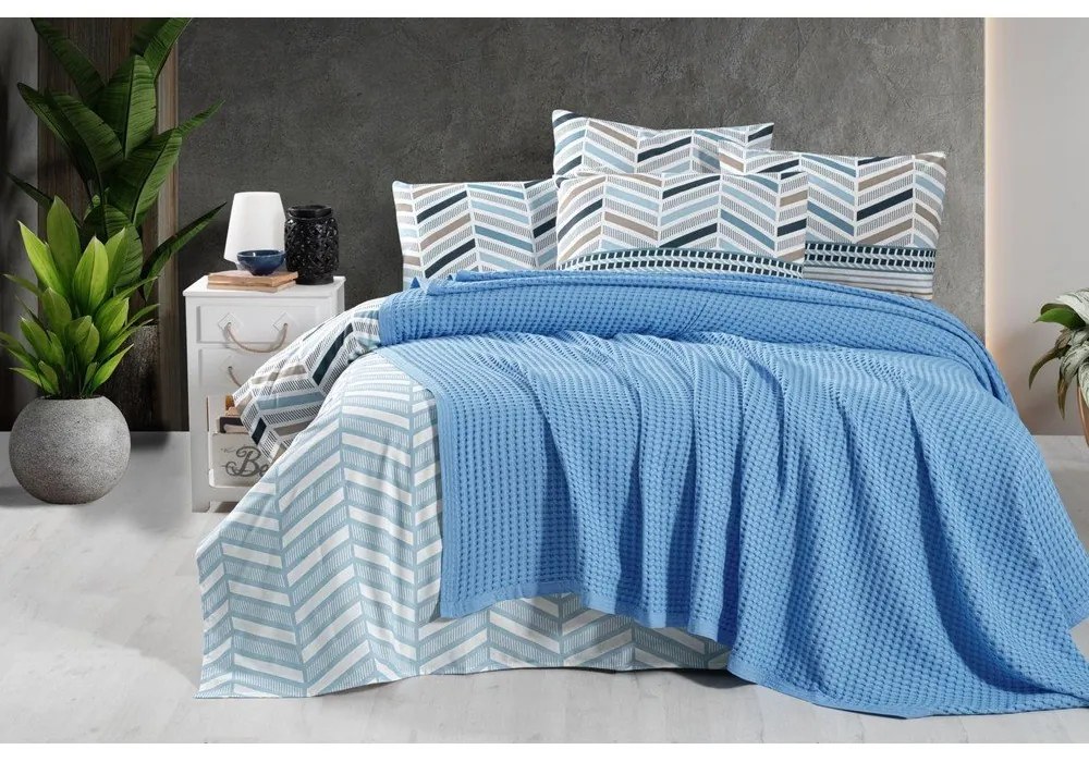 Kék pamut ágytakaró 220x240 cm Waffle – Mila Home