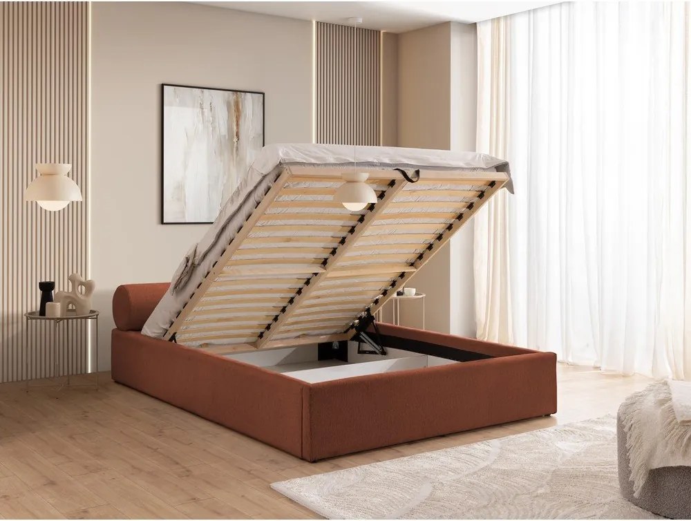 Terrakotta színű kárpitozott ágyneműtartós franciaágy ágyráccsal 140x200 cm Cille – Ropez