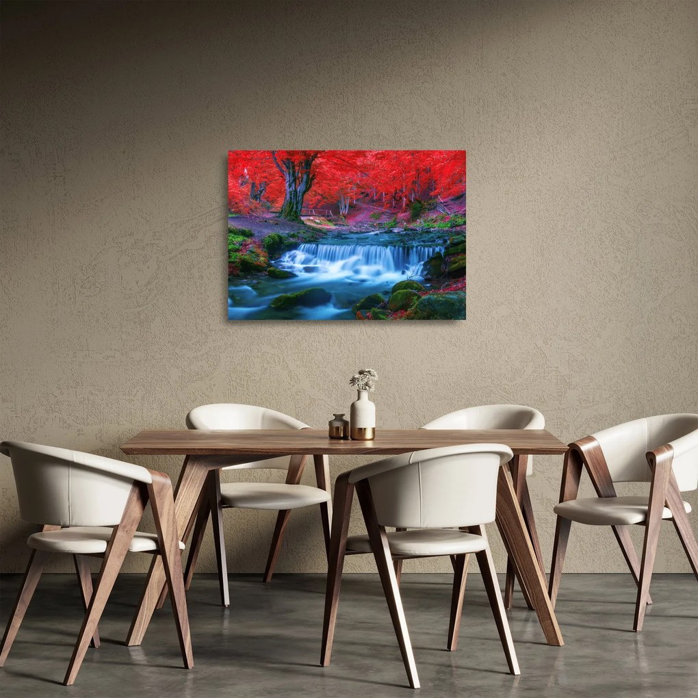 Kép Vízesés egy vörös erdőben (üvegen) (70x50 cm)