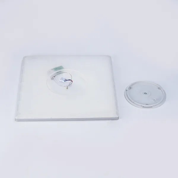 Brilagi - ULTRA SLIM LED/24W/230V fürdőszobai mennyezeti lámpa 42x42 cm ezüst IP54