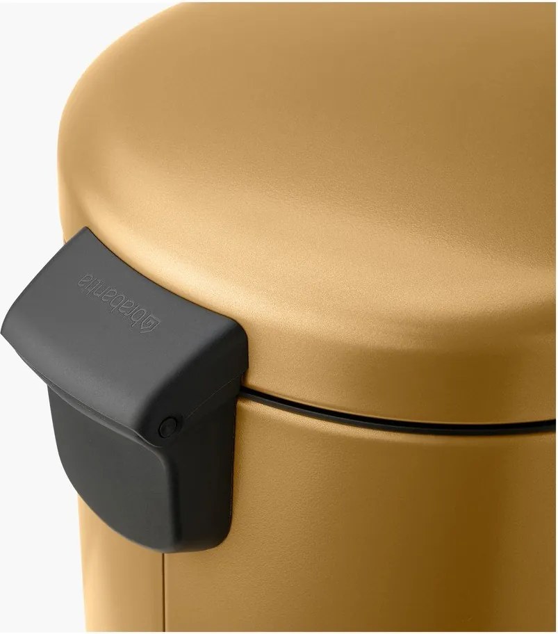 Aranyszínű acél pedálos szemetes 30 l NewIcon – Brabantia