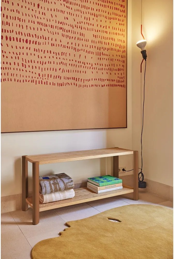 Téglavörös-világos natúr színű polcos állvány tölgyfa dekorral 126x59x43 cm Bona – Teulat