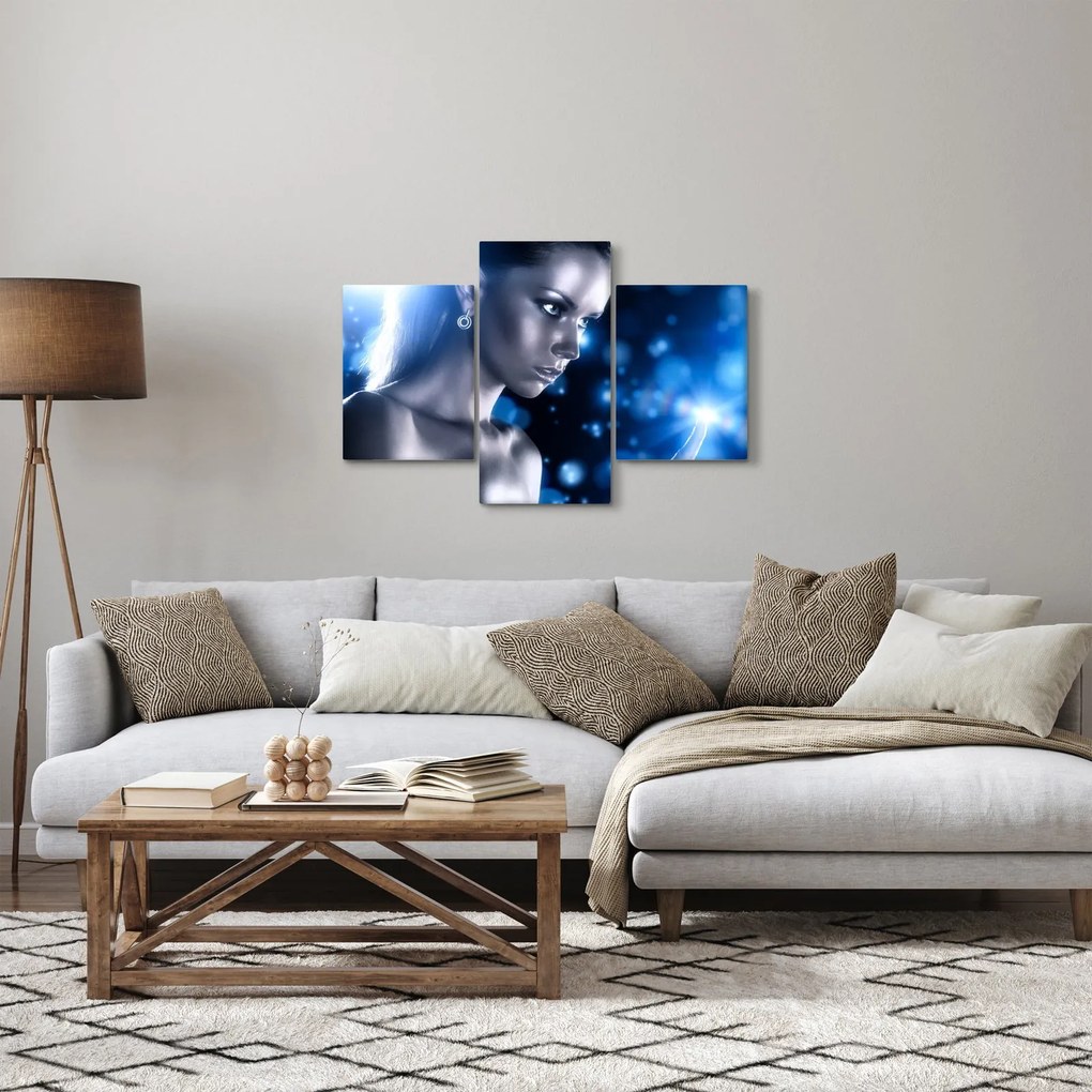 Kék csillogású nő képe (90x60 cm)