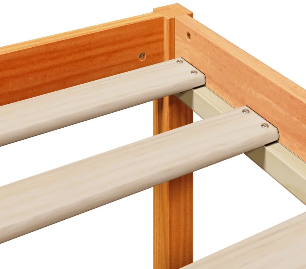 barna tömör fenyőfa könyvespolcos ágy matrac nélkül 120 x 200cm