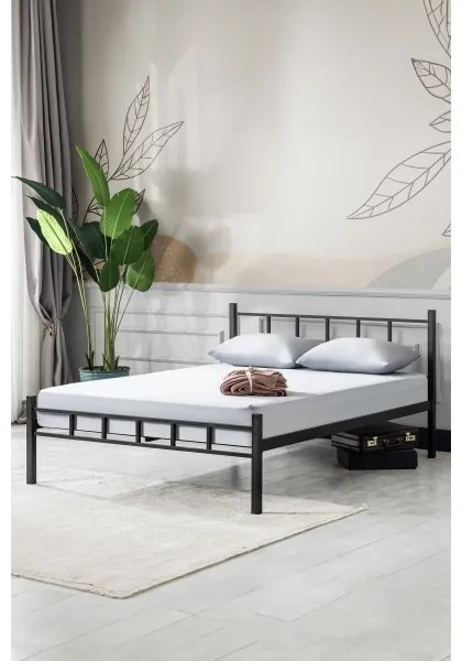 Fémkeretes kétszemélyes ágy ORMEL 120x200 cm, fekete, teherbírás 120 kg