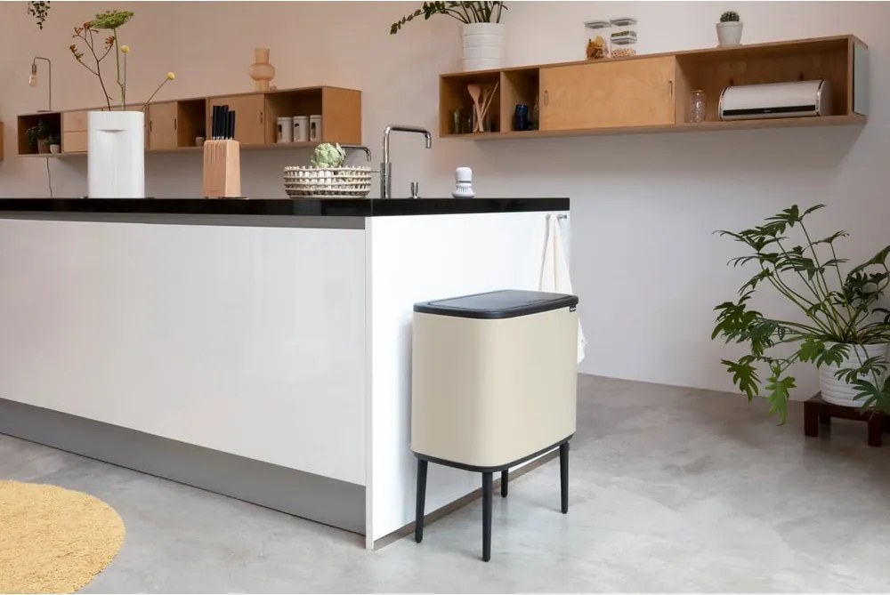 Bézs acél érintésre nyíló szemetes 36 l Bo Touch Bin – Brabantia