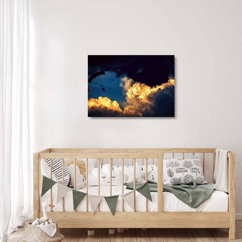Ejtőernyős a felhőkben képe (üvegen) (70x50 cm)