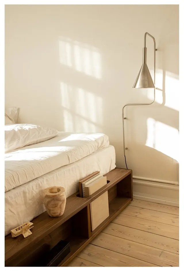 Barna borovi fenyő franciaágy ágyráccsal 140x200 cm Ziggy – Karup Design